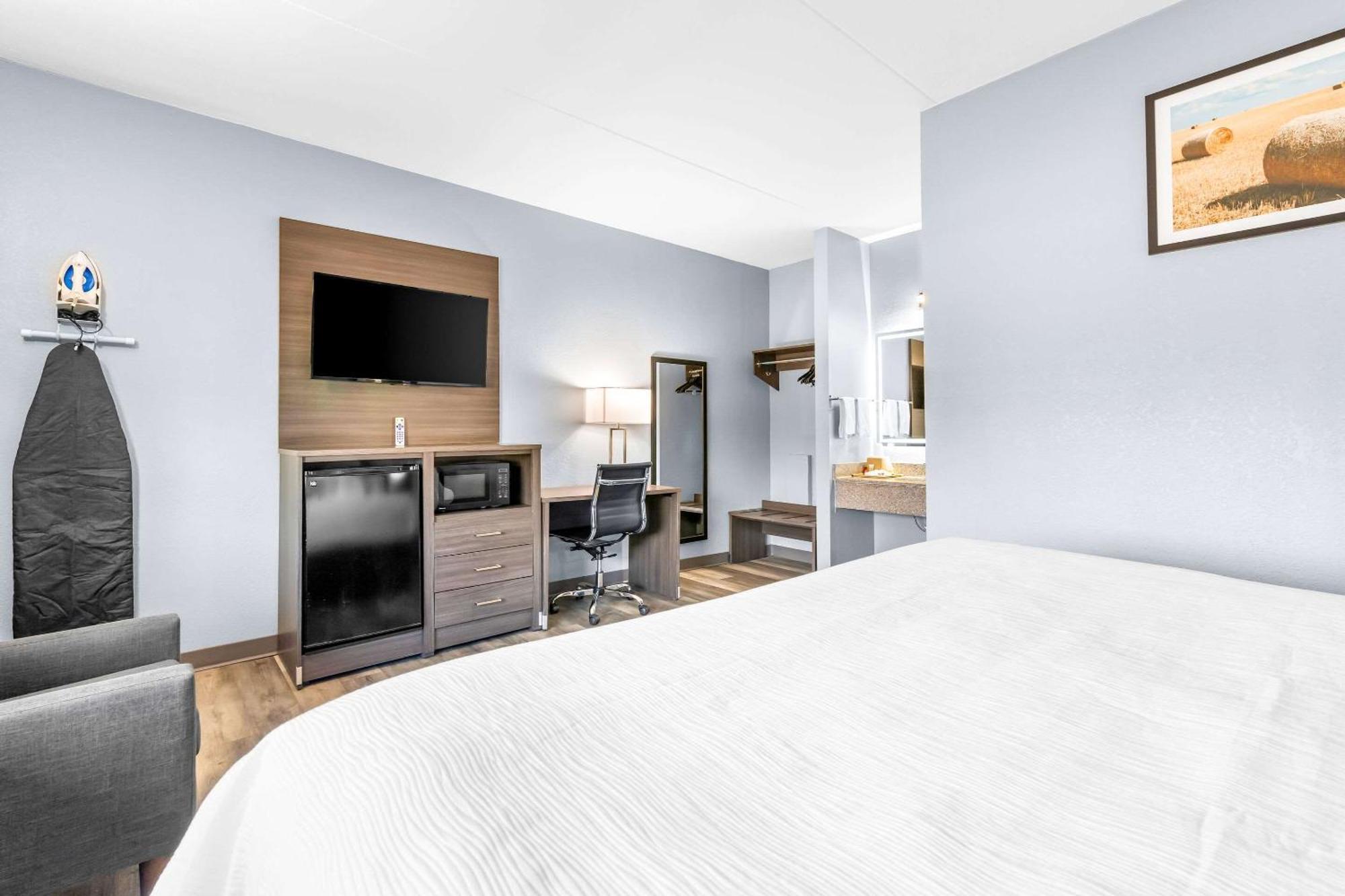 Quality Inn Lawrenceburg エクステリア 写真